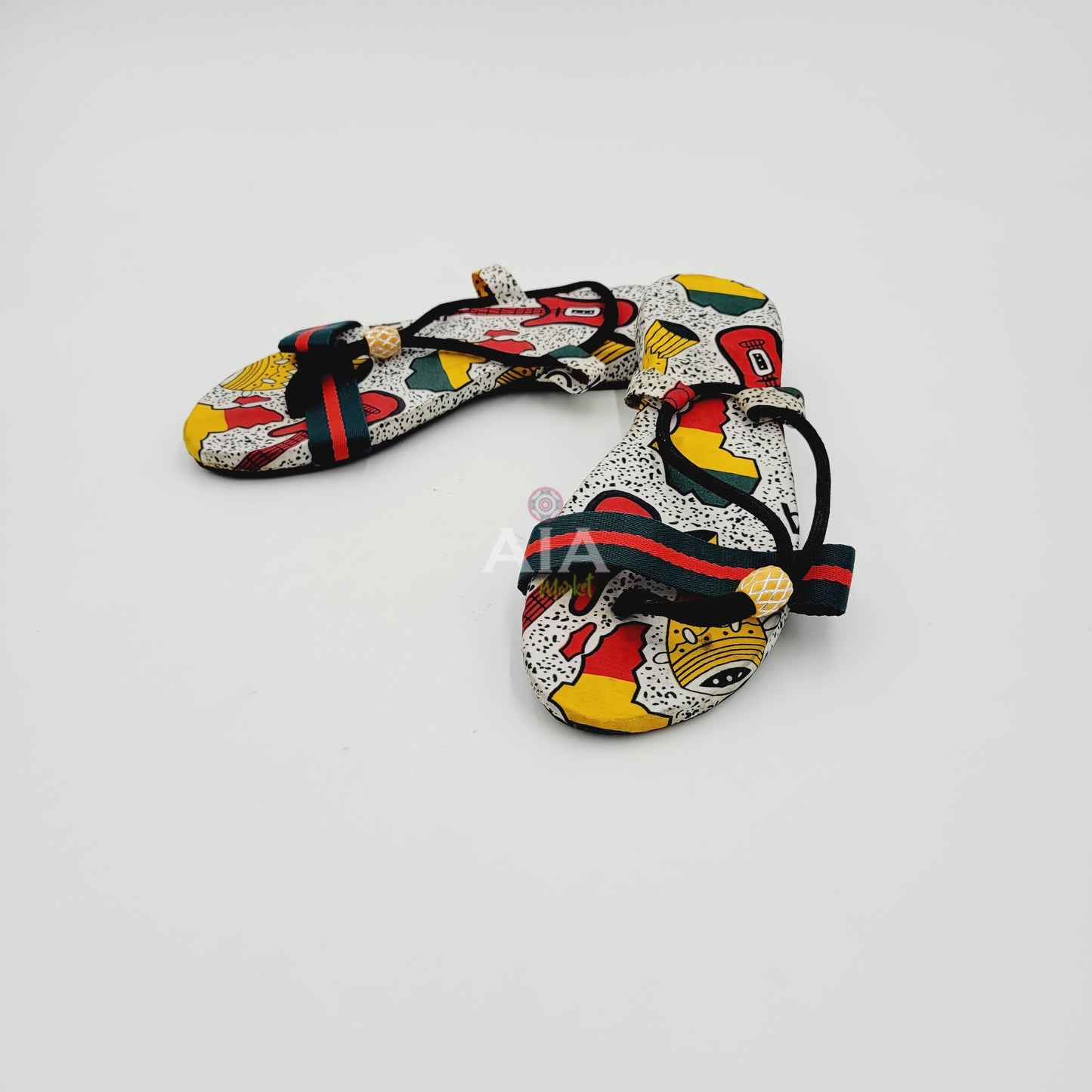 Sandalettes fleuries Afrique
